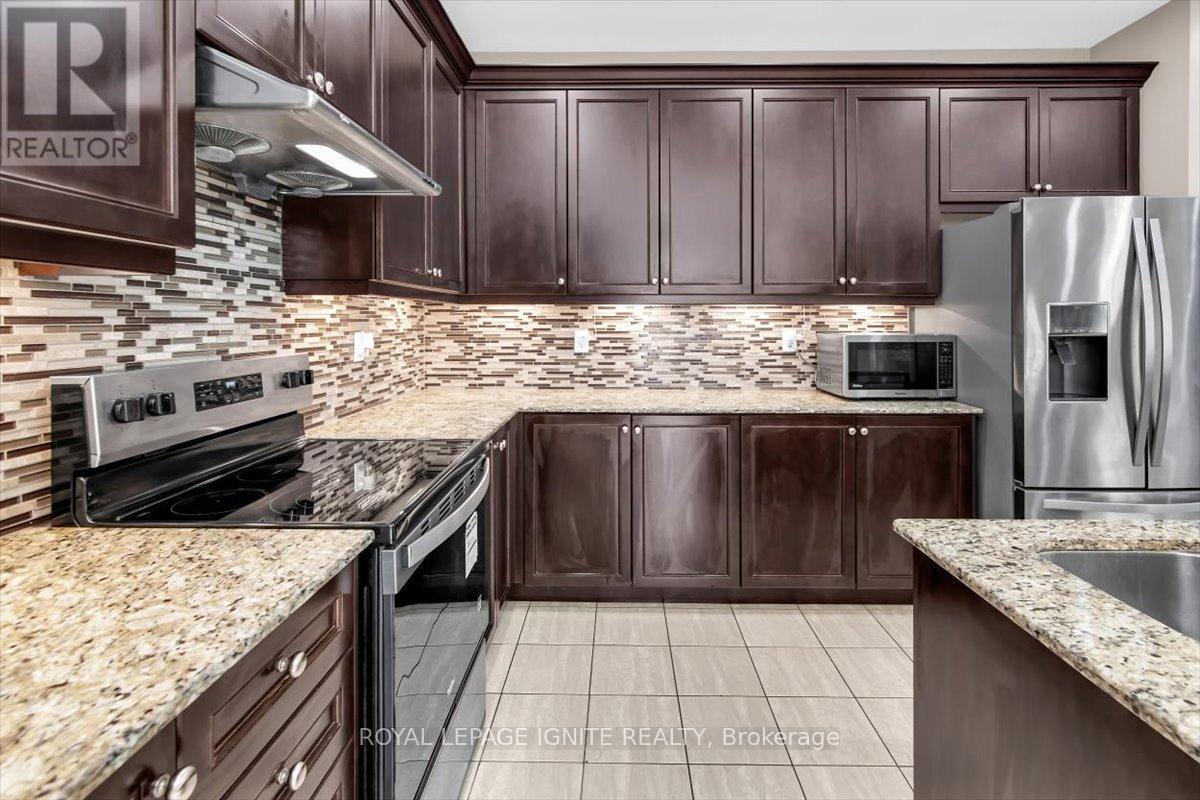 87 RICHLER AVENUE - 15