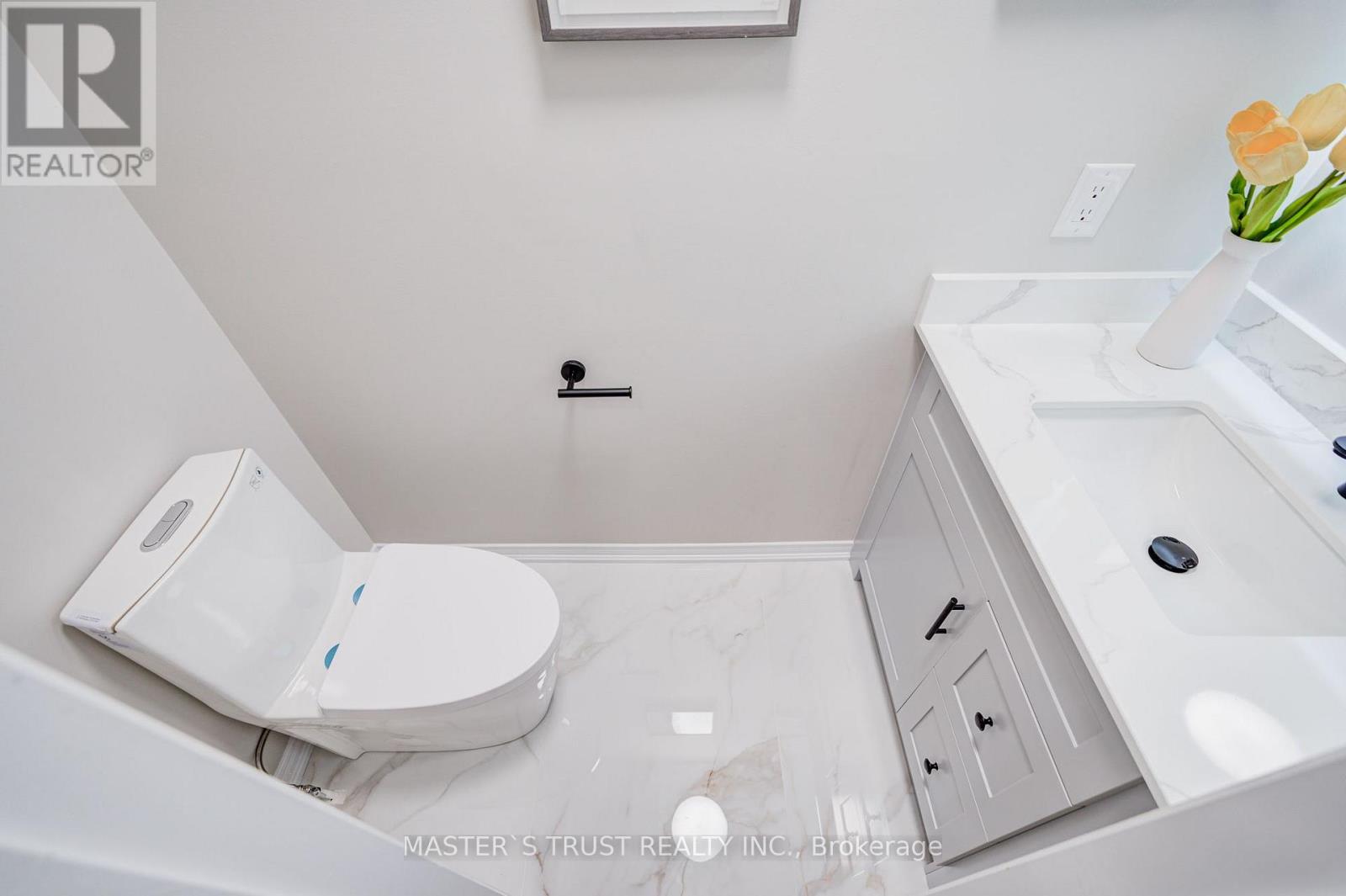 33 LEVELLANDS CRESCENT - Image 18