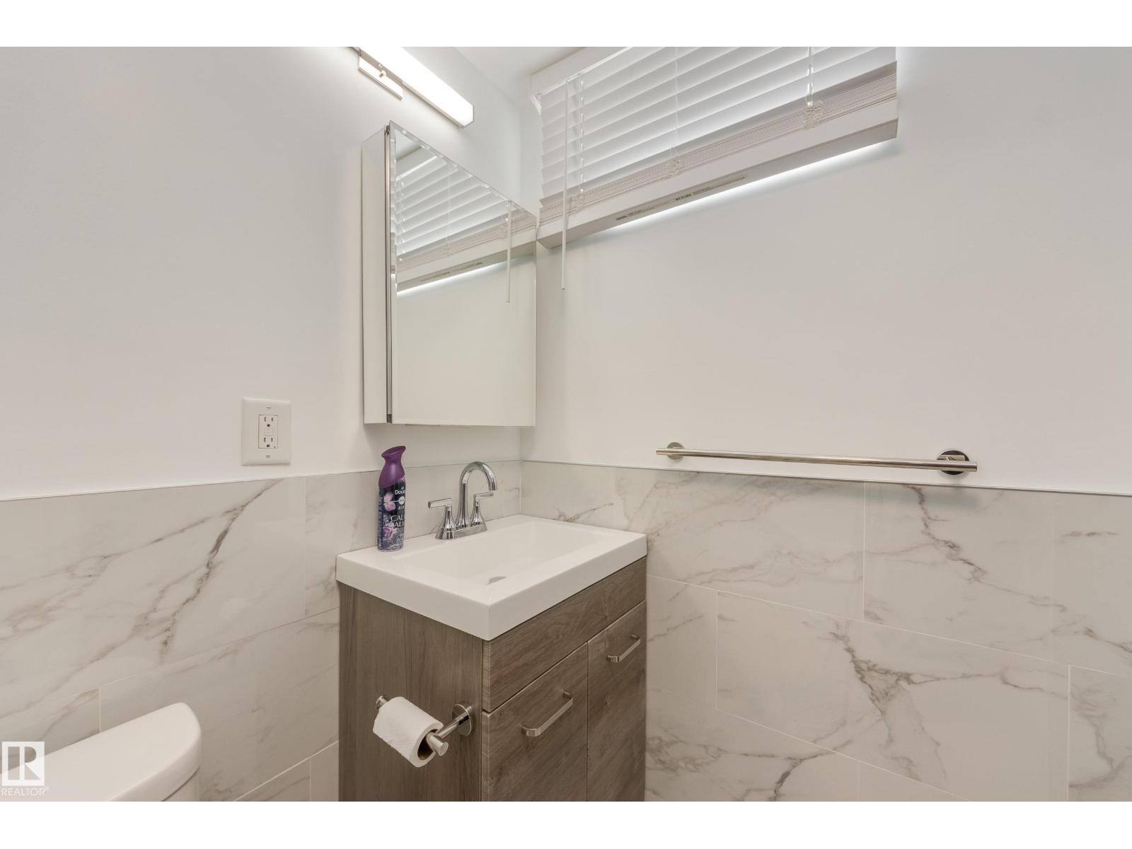 13112 90 ST NW - 38