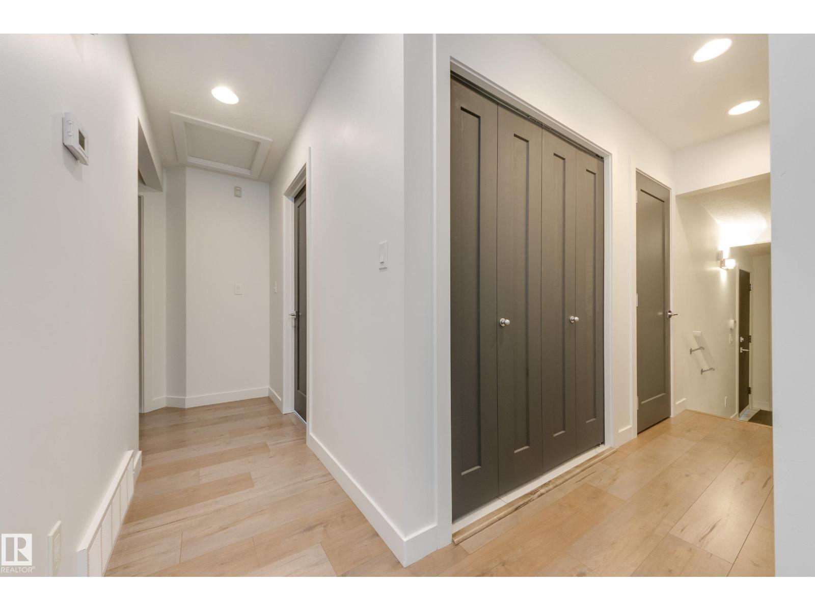 13112 90 ST NW - Image 24