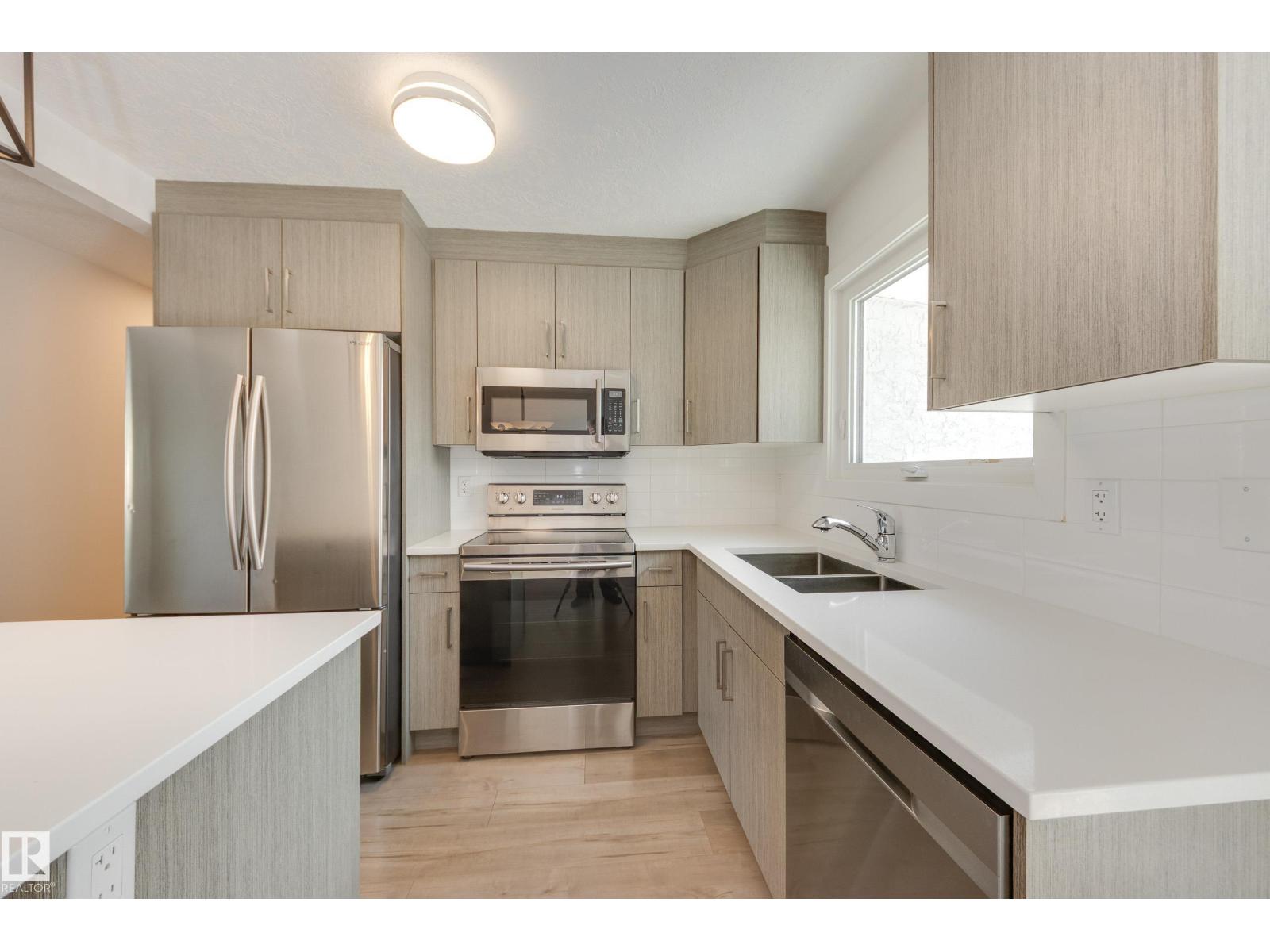 13112 90 ST NW - 13