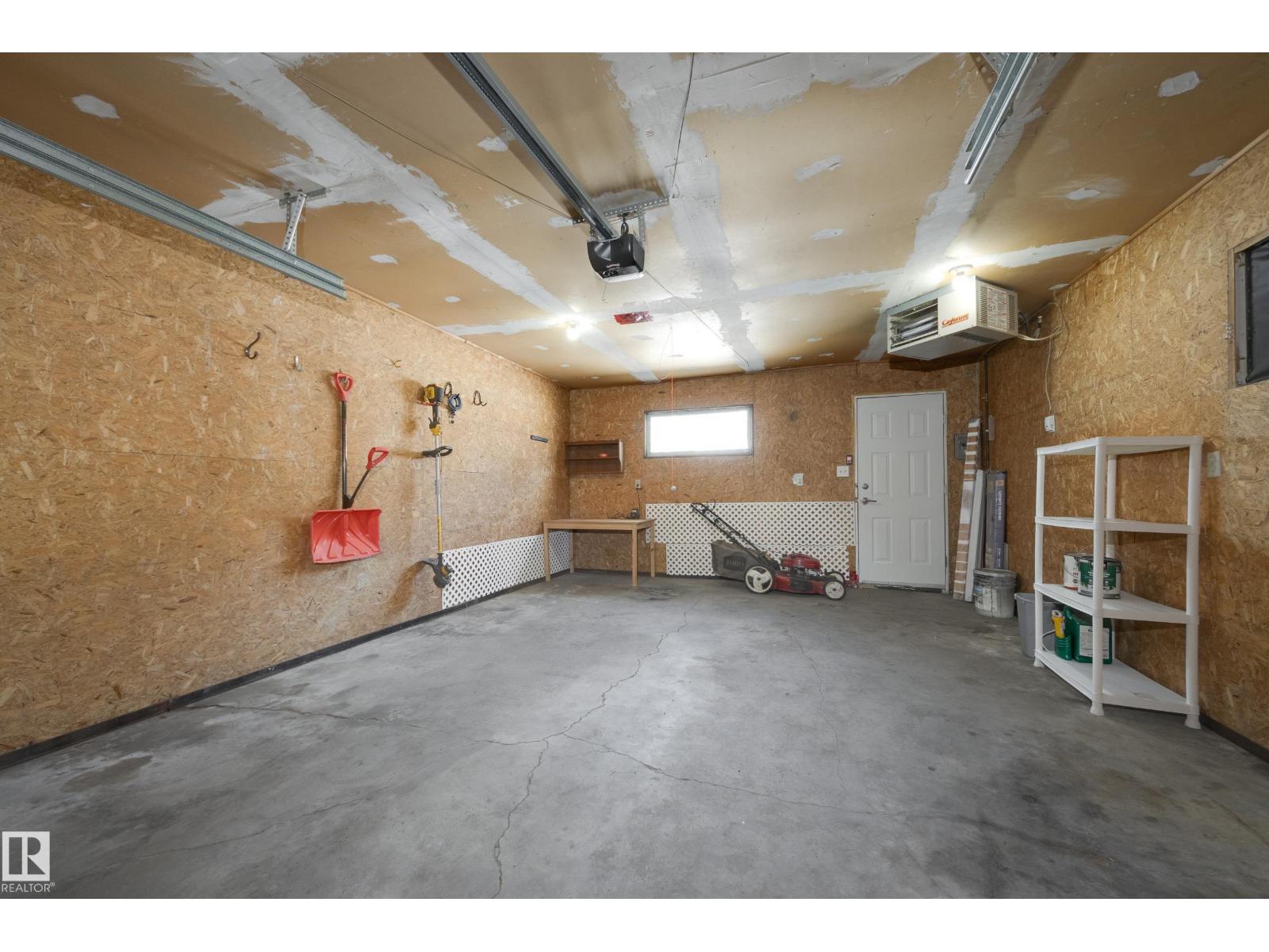 13112 90 ST NW - Image 53