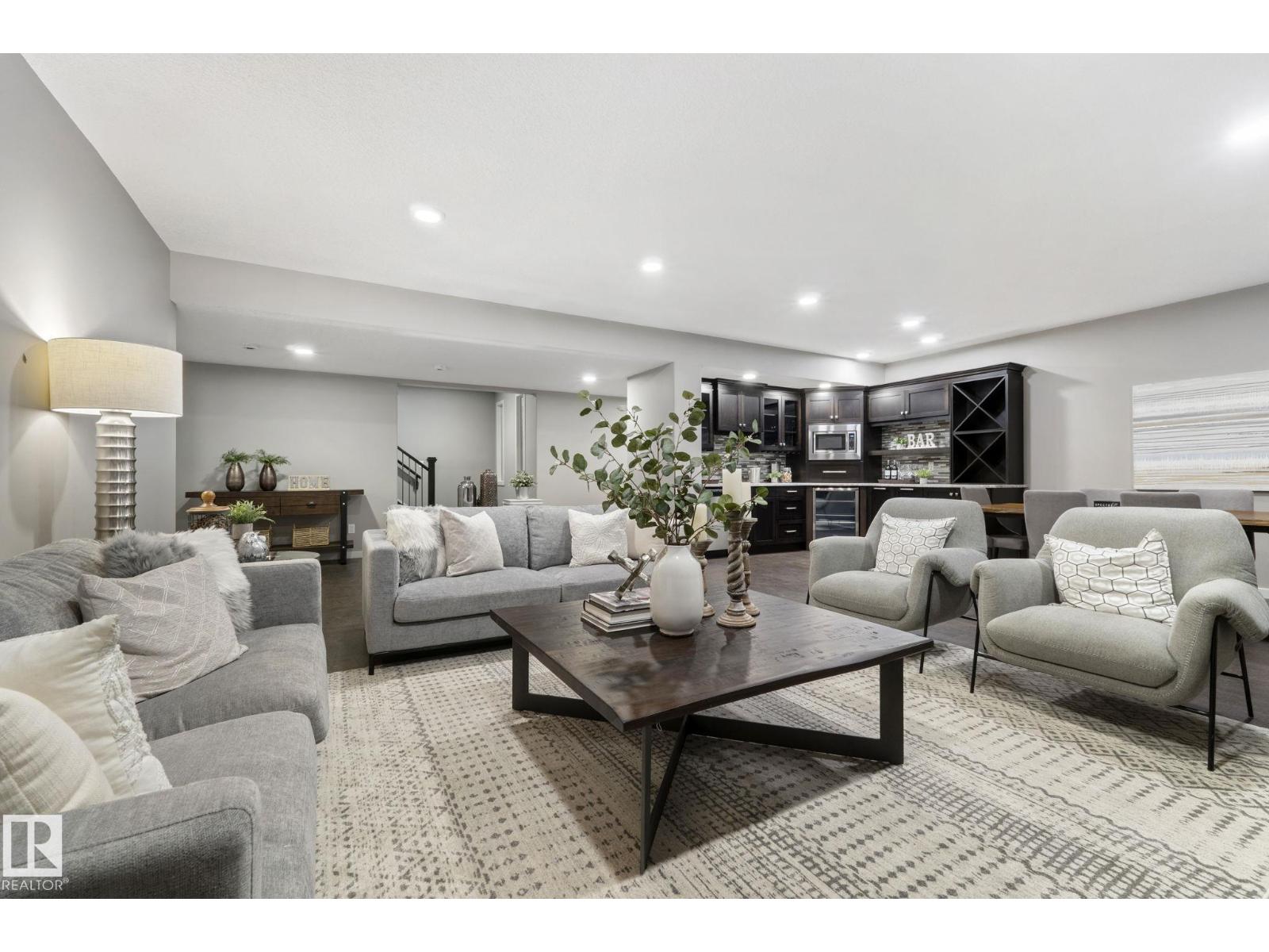 #138 Fernwood Cr - Image 45