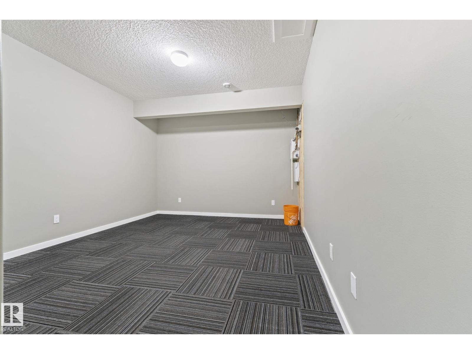 #138 Fernwood Cr - Image 56