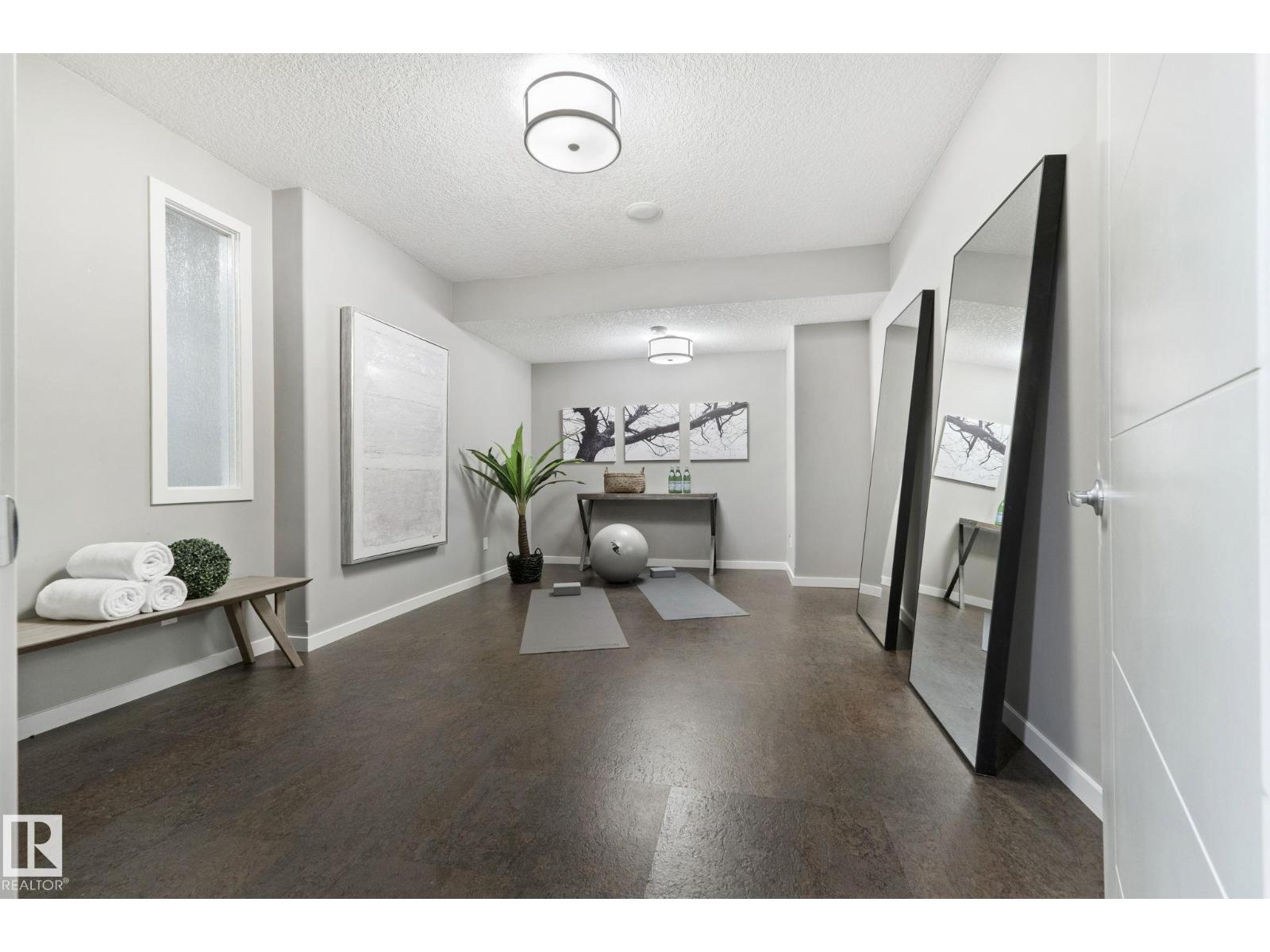 #138 Fernwood Cr - 52