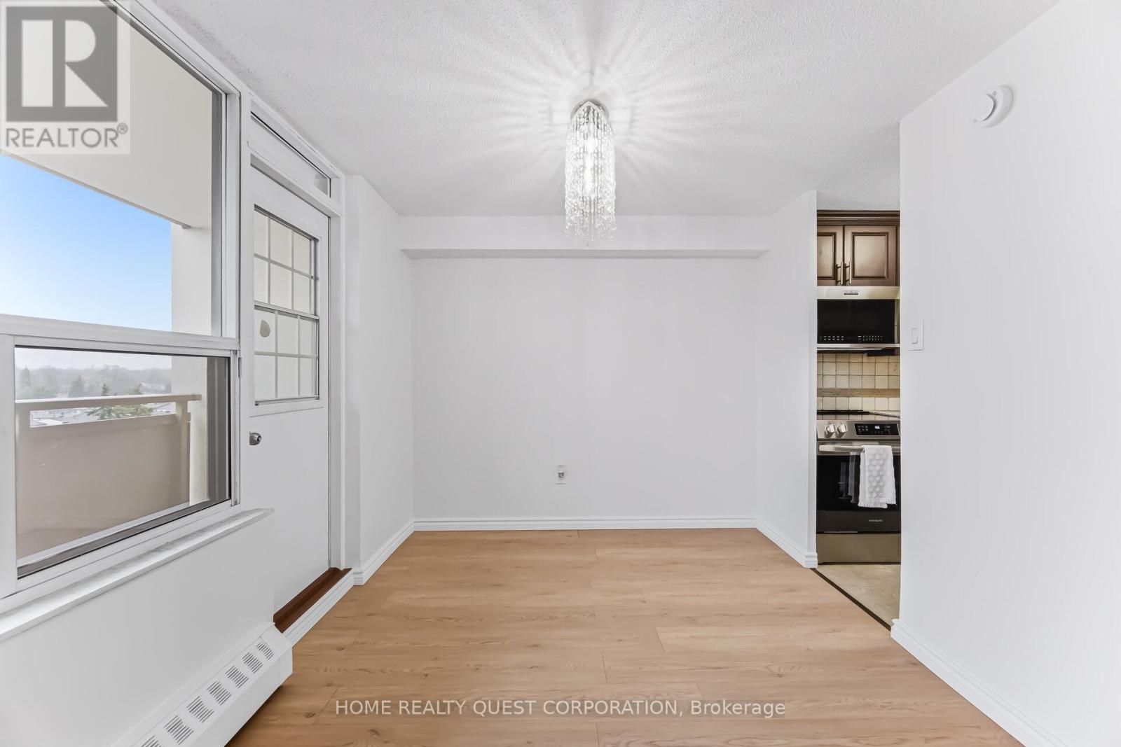 #605 3120 KIRWIN AVENUE - 8