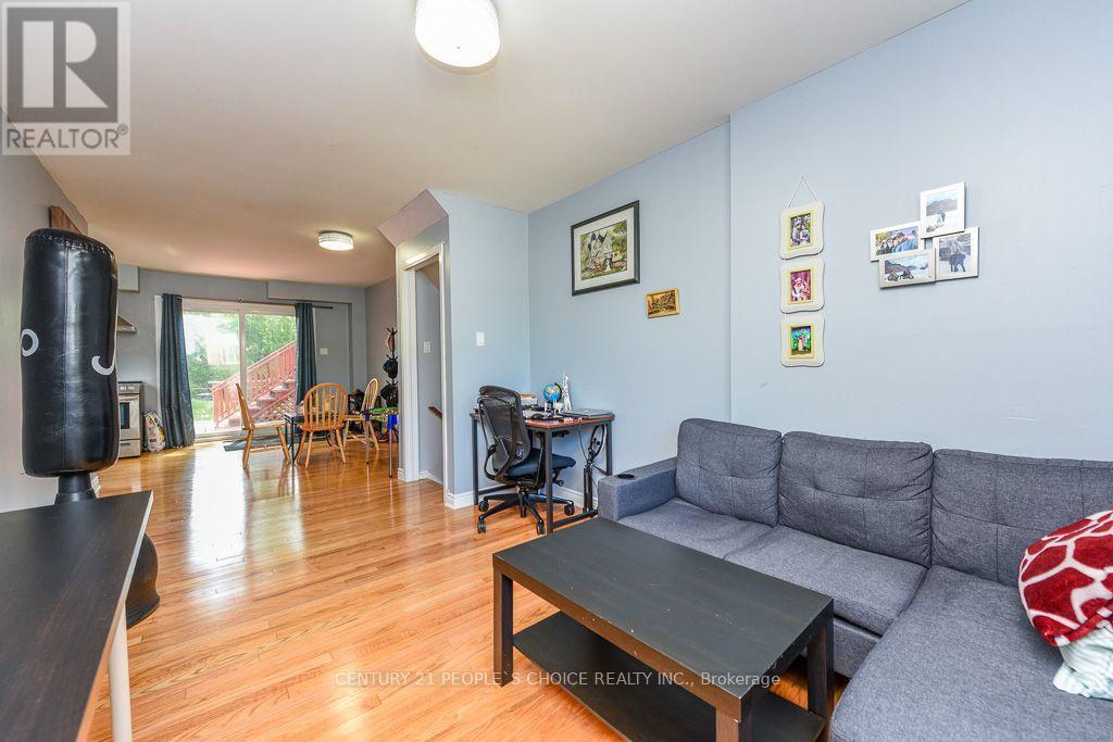 2506 BRIDGE ROAD - 40