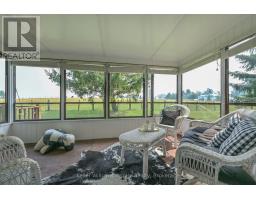 Living room - 269514 Grey Road 9, Grey Highlands, ON N0C1A0 Photo 7
