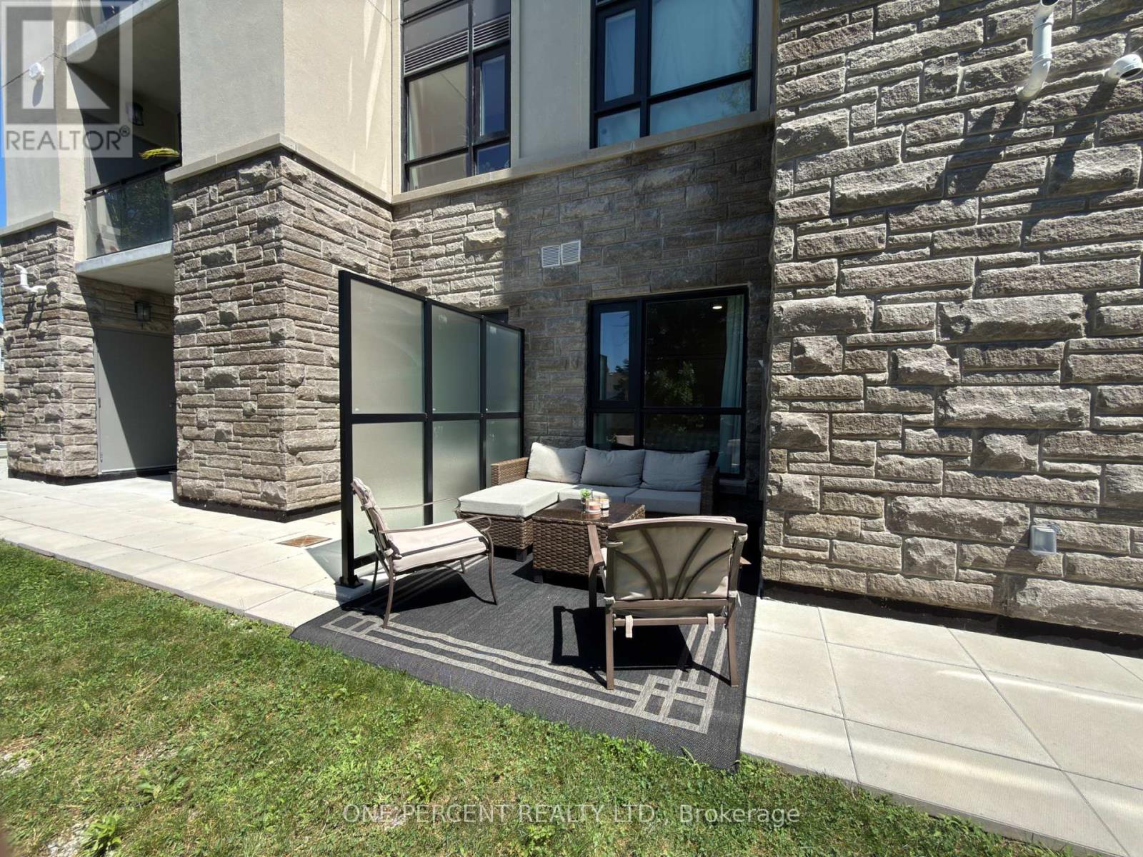 #139 50 HERRICK AVENUE - 22