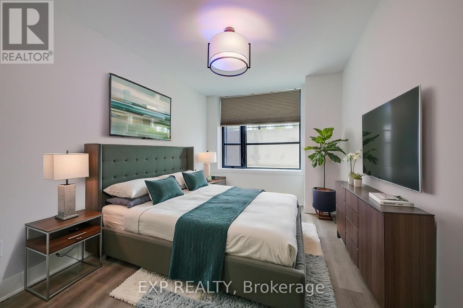 #15 3900 SAVOY STREET - 12