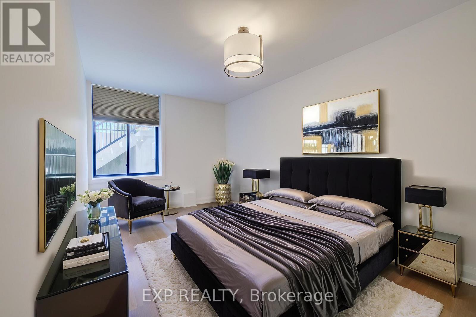 #15 3900 SAVOY STREET - 14