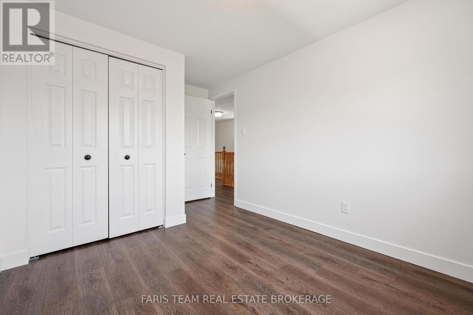 71 PEACH BLOSSOM CRESCENT - 28