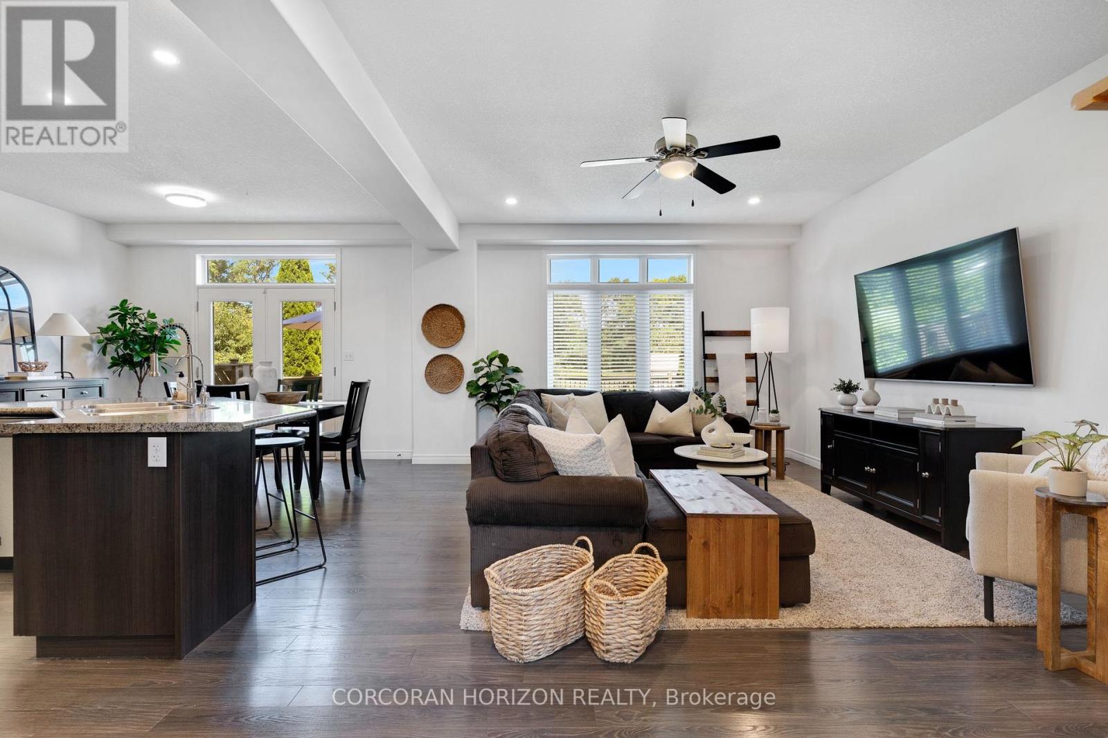 135 BROADOAKS DRIVE - Image 12