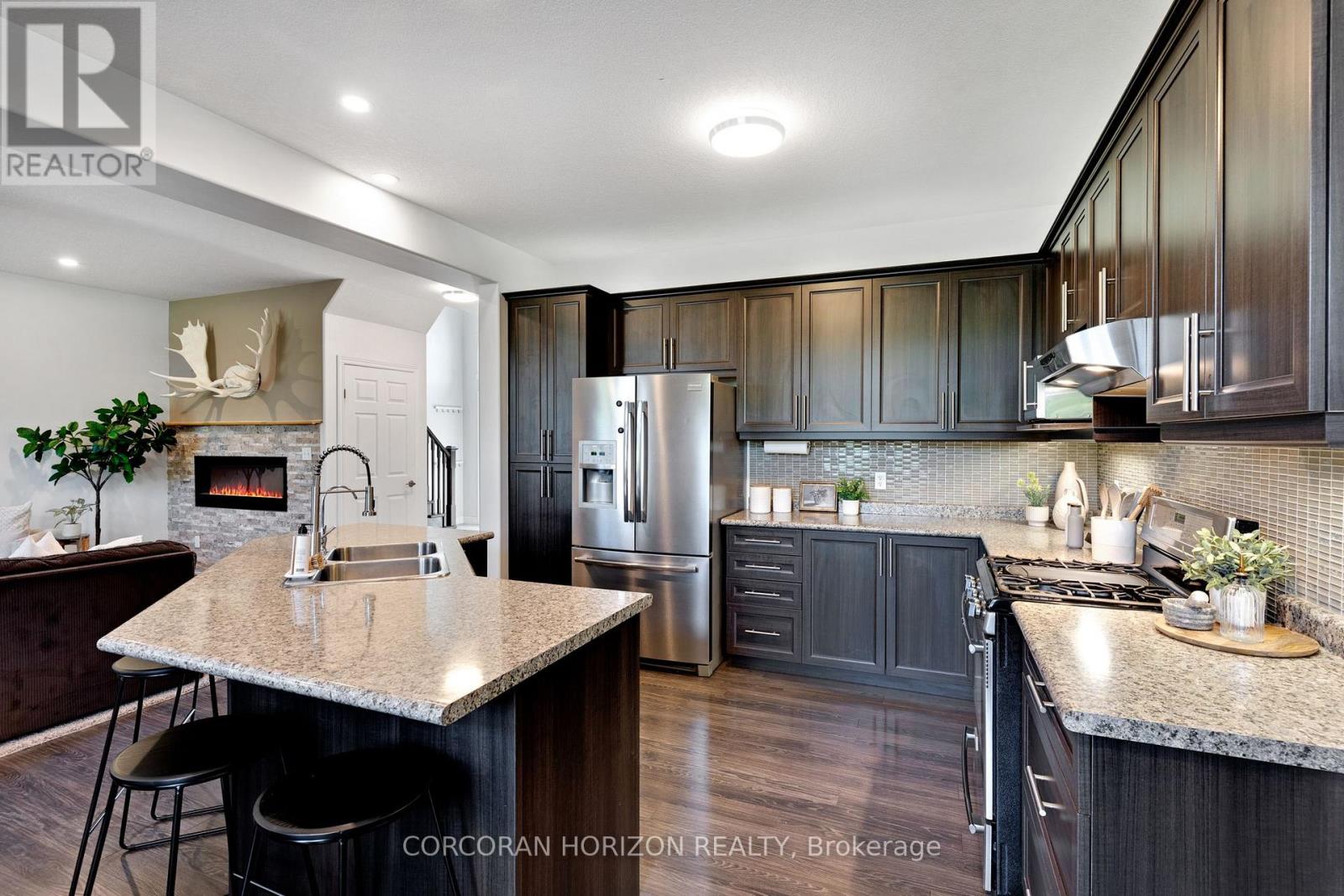135 BROADOAKS DRIVE - Image 18