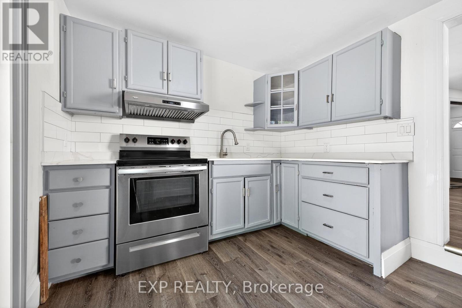 6564 LEVEL AVENUE - 13