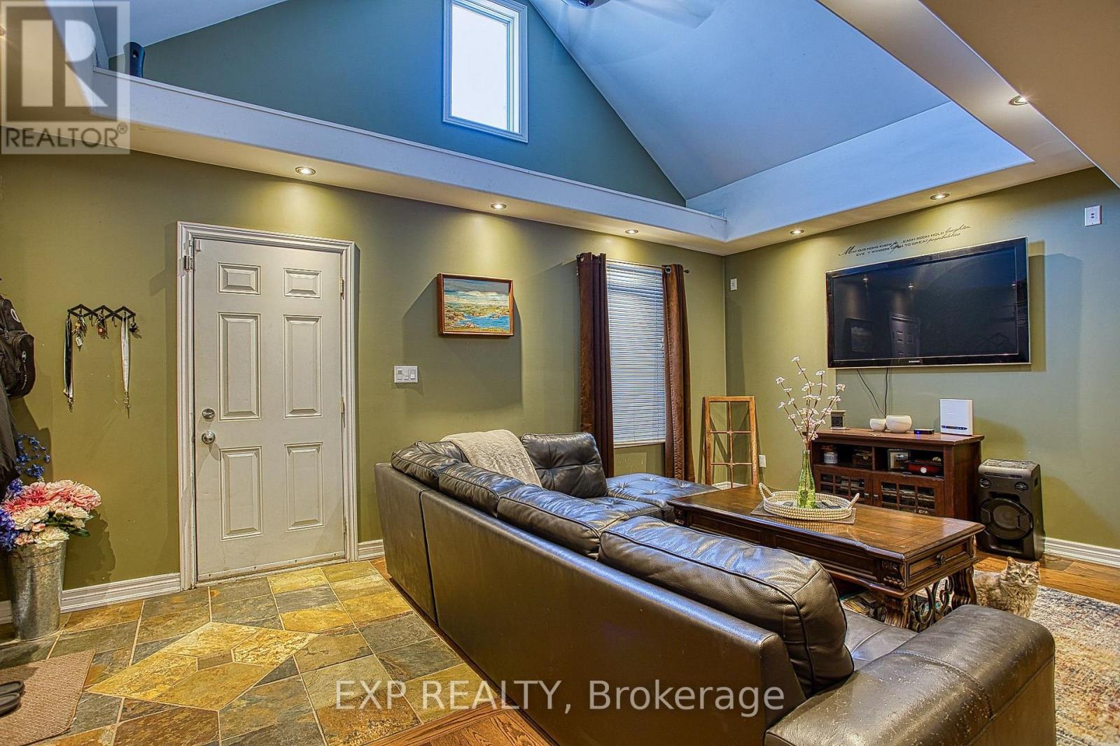 227 BEACH ROAD - 4