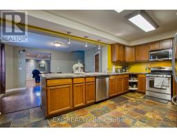 227 Beach Road, Hamilton, ON L8L4A9 Photo 10
