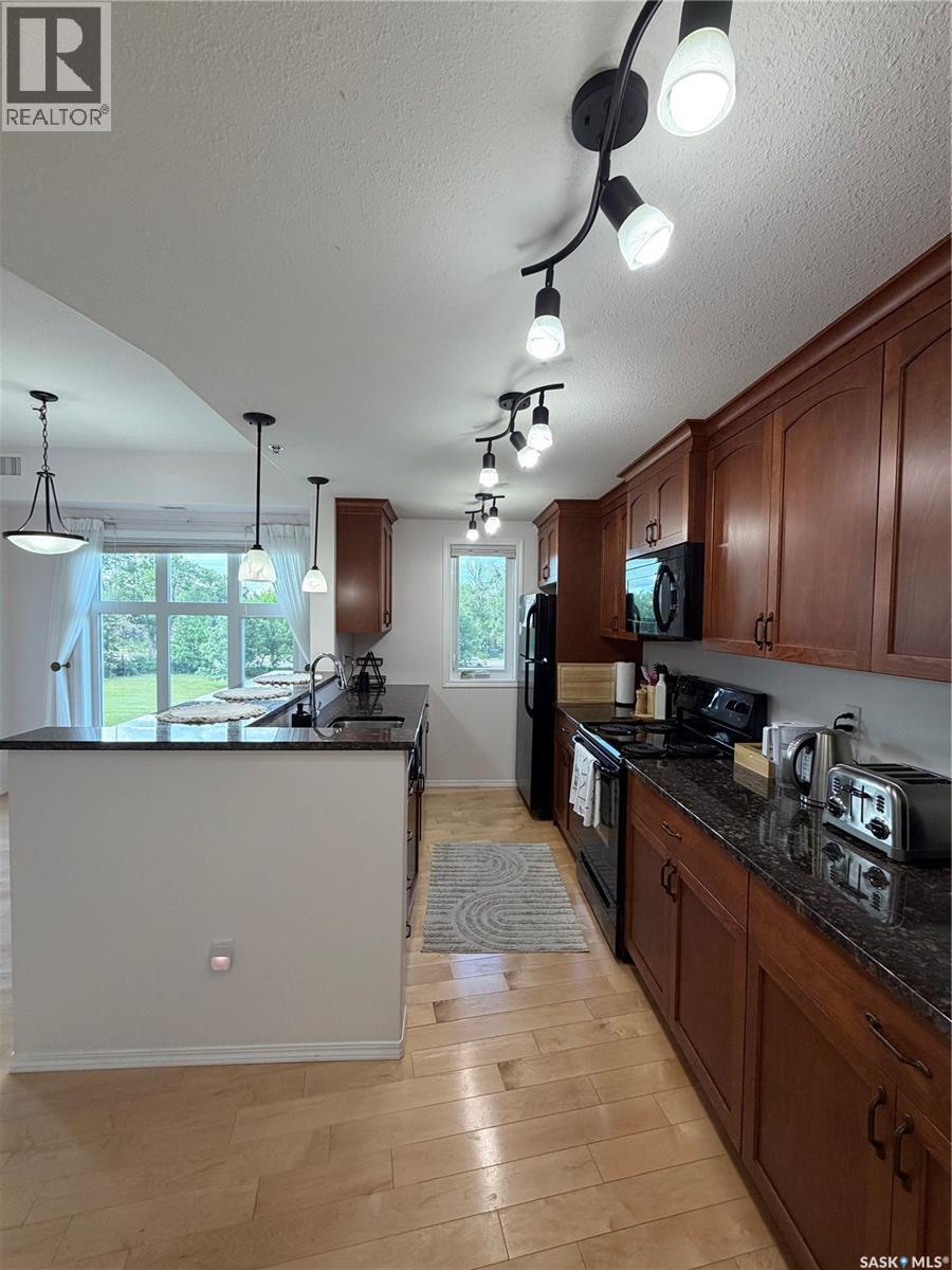 #210 1220 Blackfoot DRIVE - 10