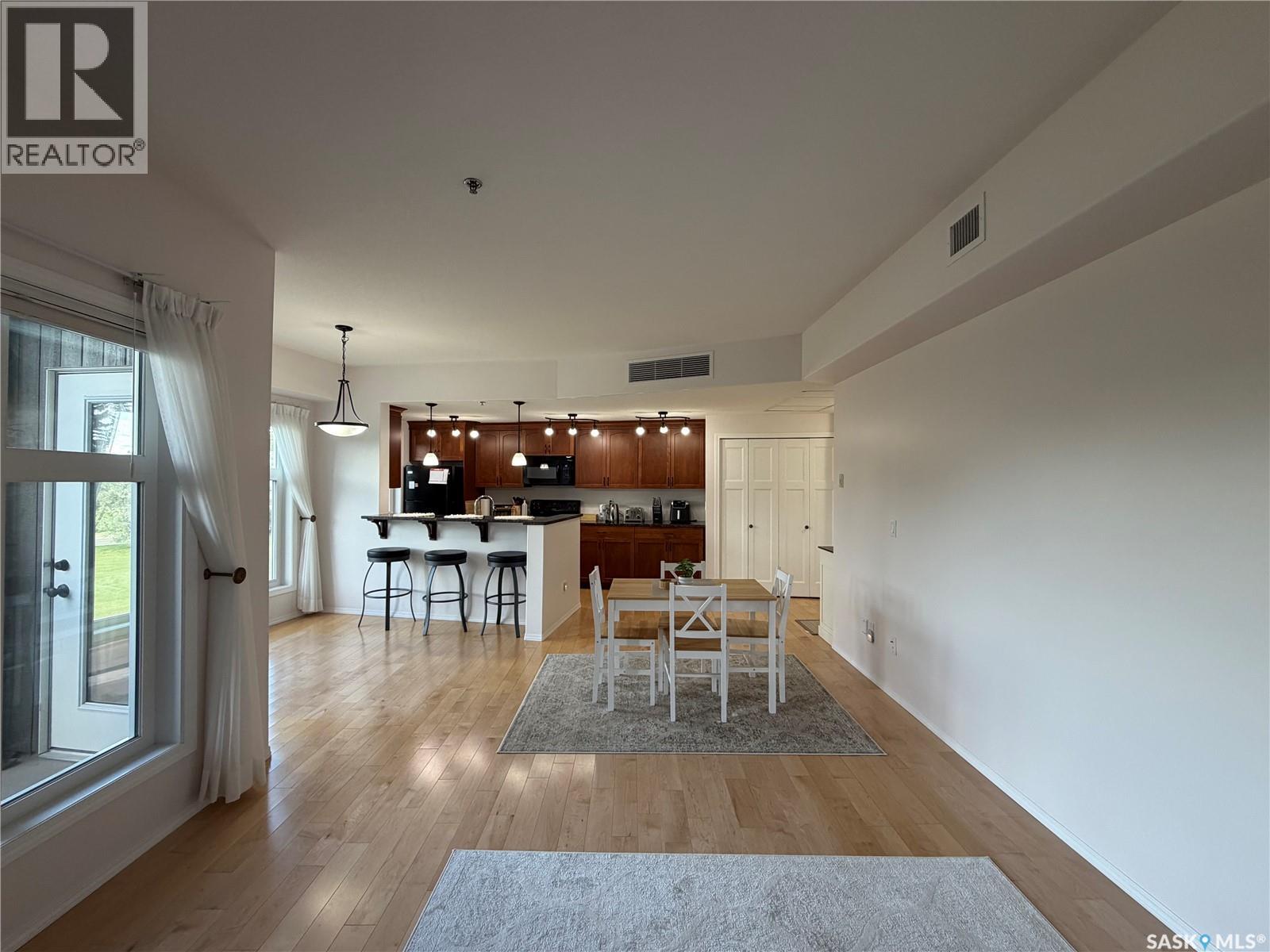 #210 1220 Blackfoot DRIVE - 13