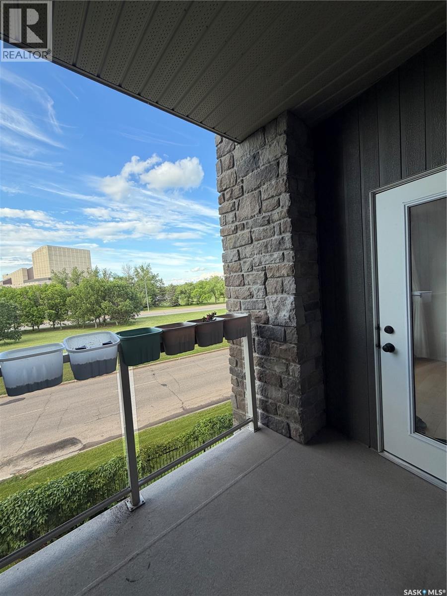 #210 1220 Blackfoot DRIVE - 24