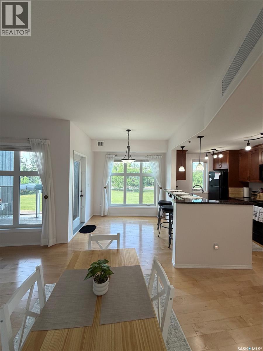#210 1220 Blackfoot DRIVE - 7