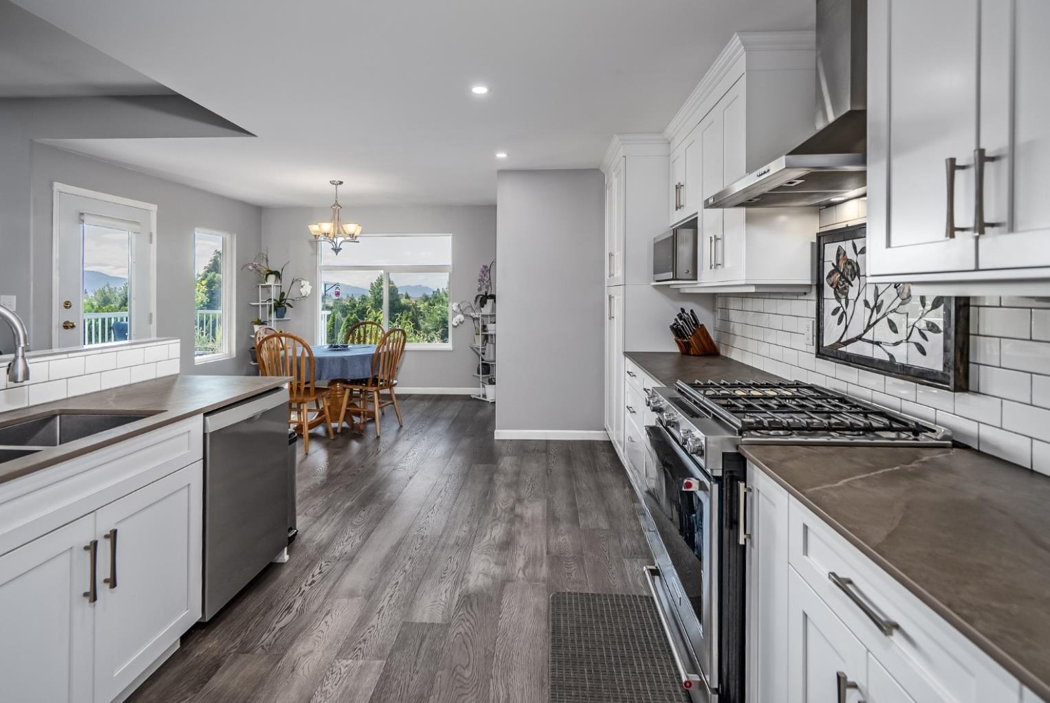 5 Bed, 3 Bath House for Sale in Mission – 33764 BLUEBERRY DRIVE, Mission – MLS# R3151838 - Image 10