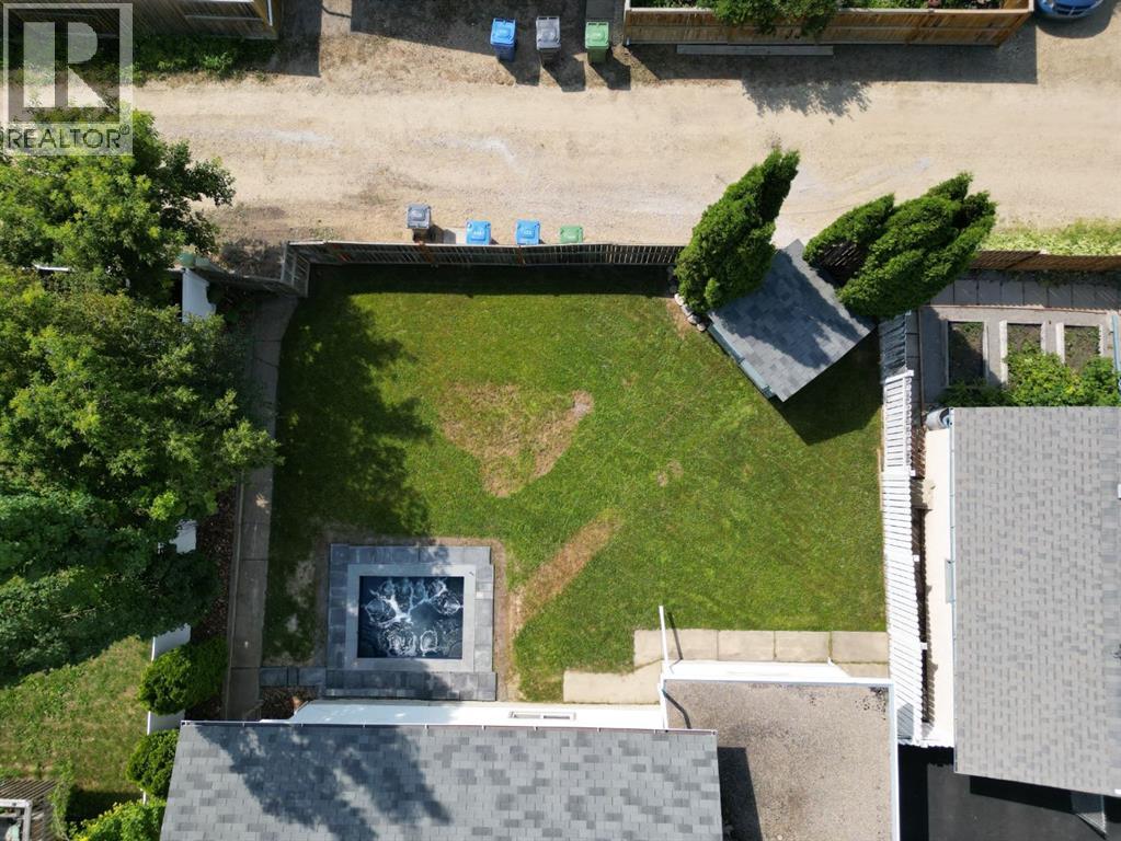 67 Sherwood Crescent - 39