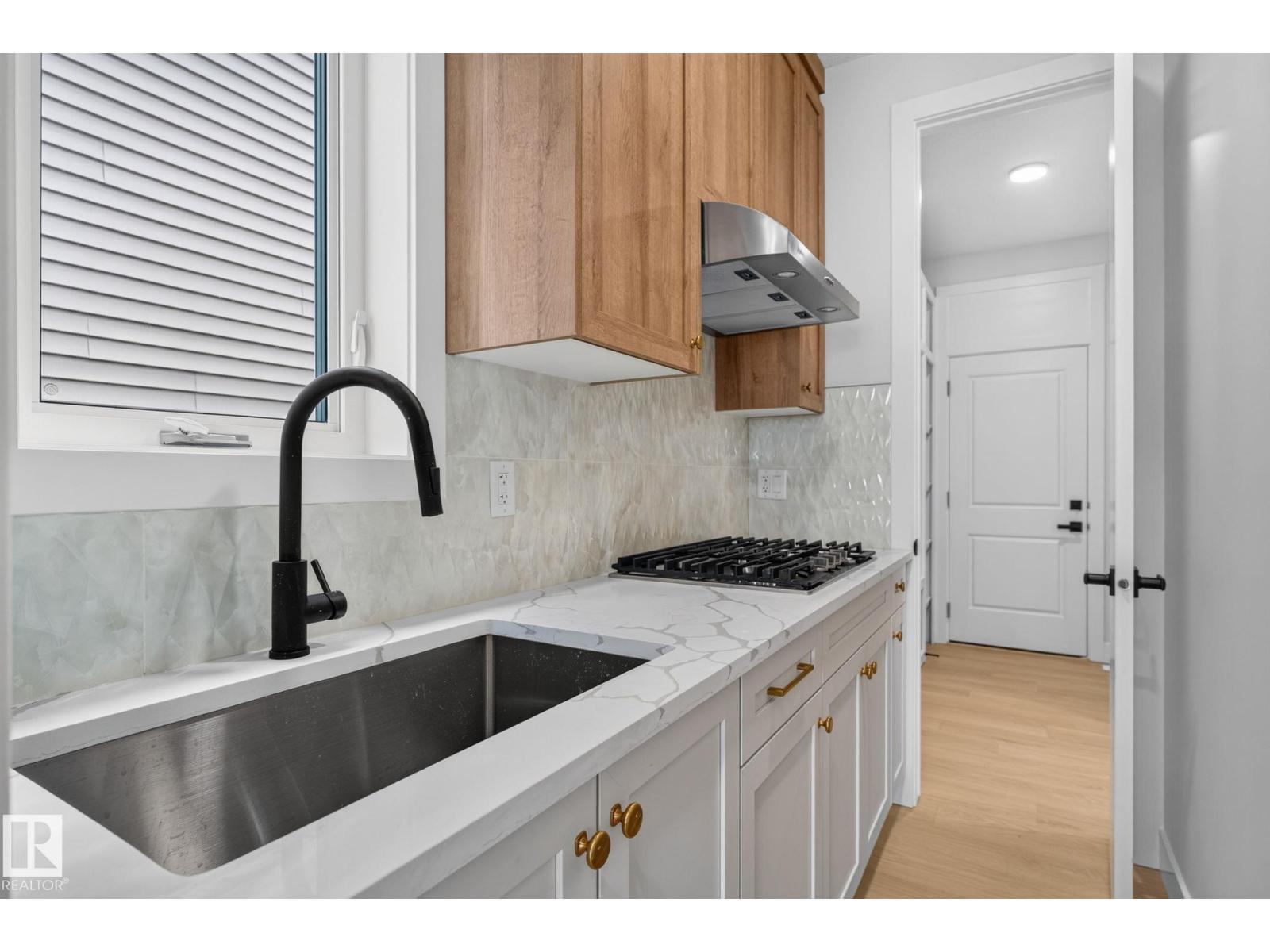 4272 Charles CL SW - 27