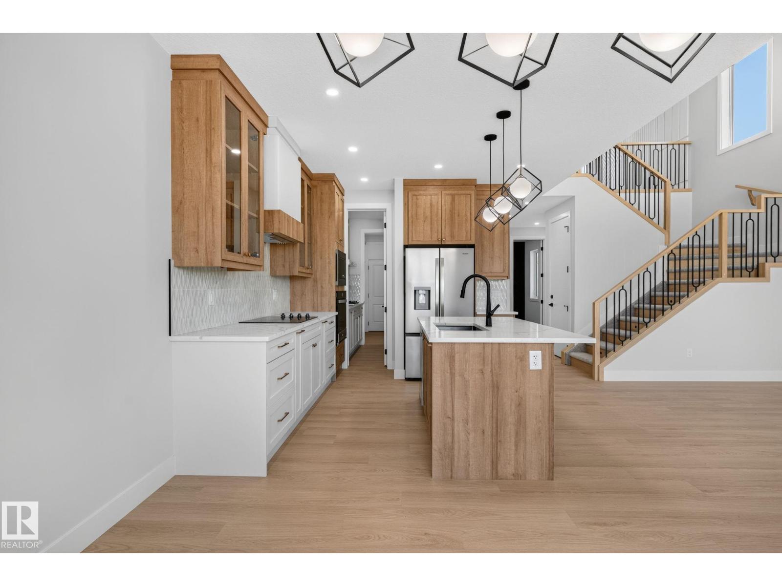 4272 Charles CL SW - 14