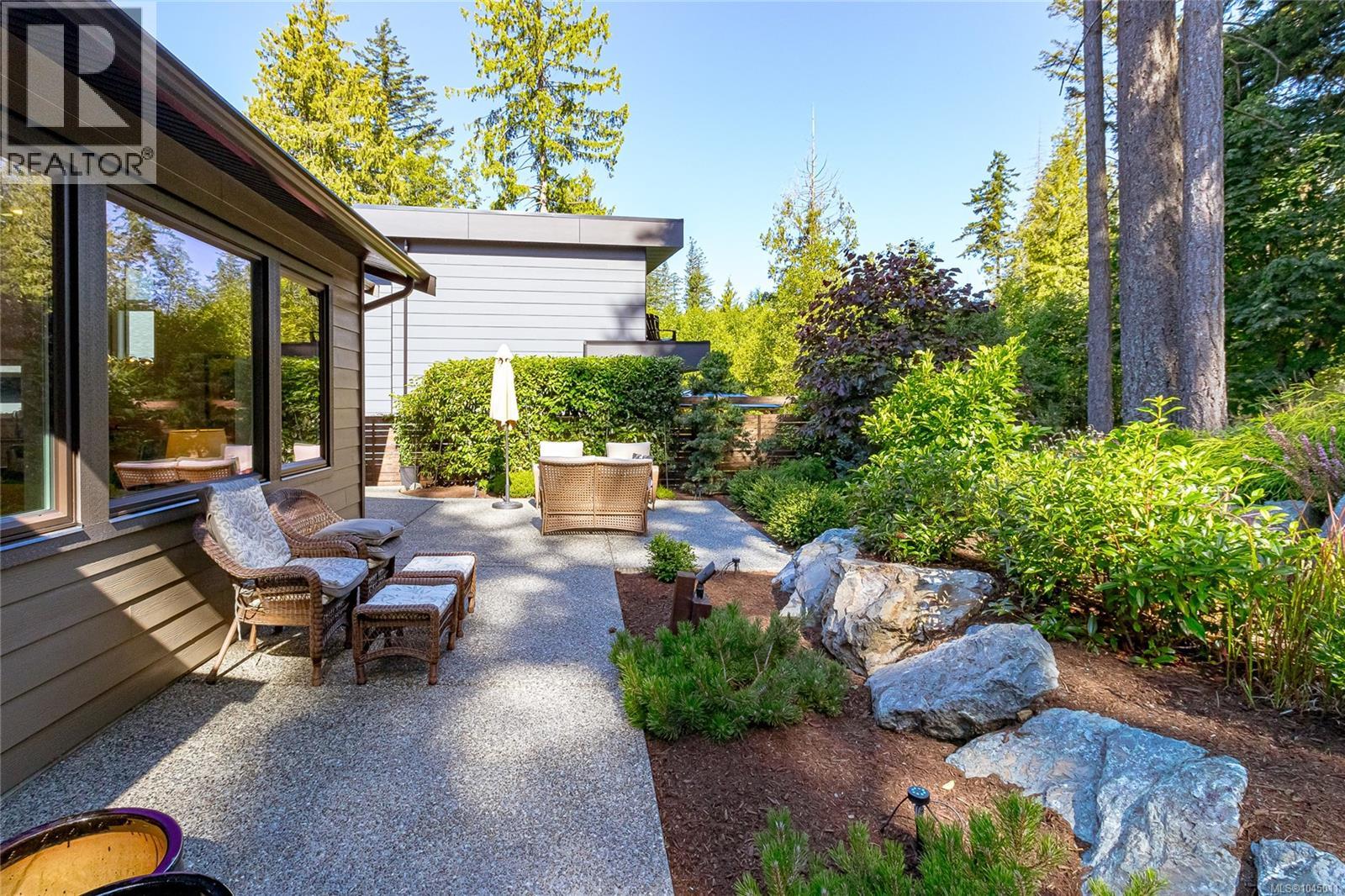 3845 Glen Oaks Dr - Image 37