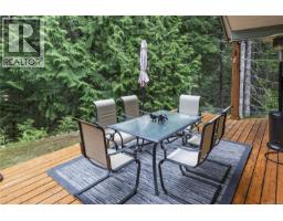 1703 Peligren Pl, Qualicum Beach, BC V9K2S3 Photo 24