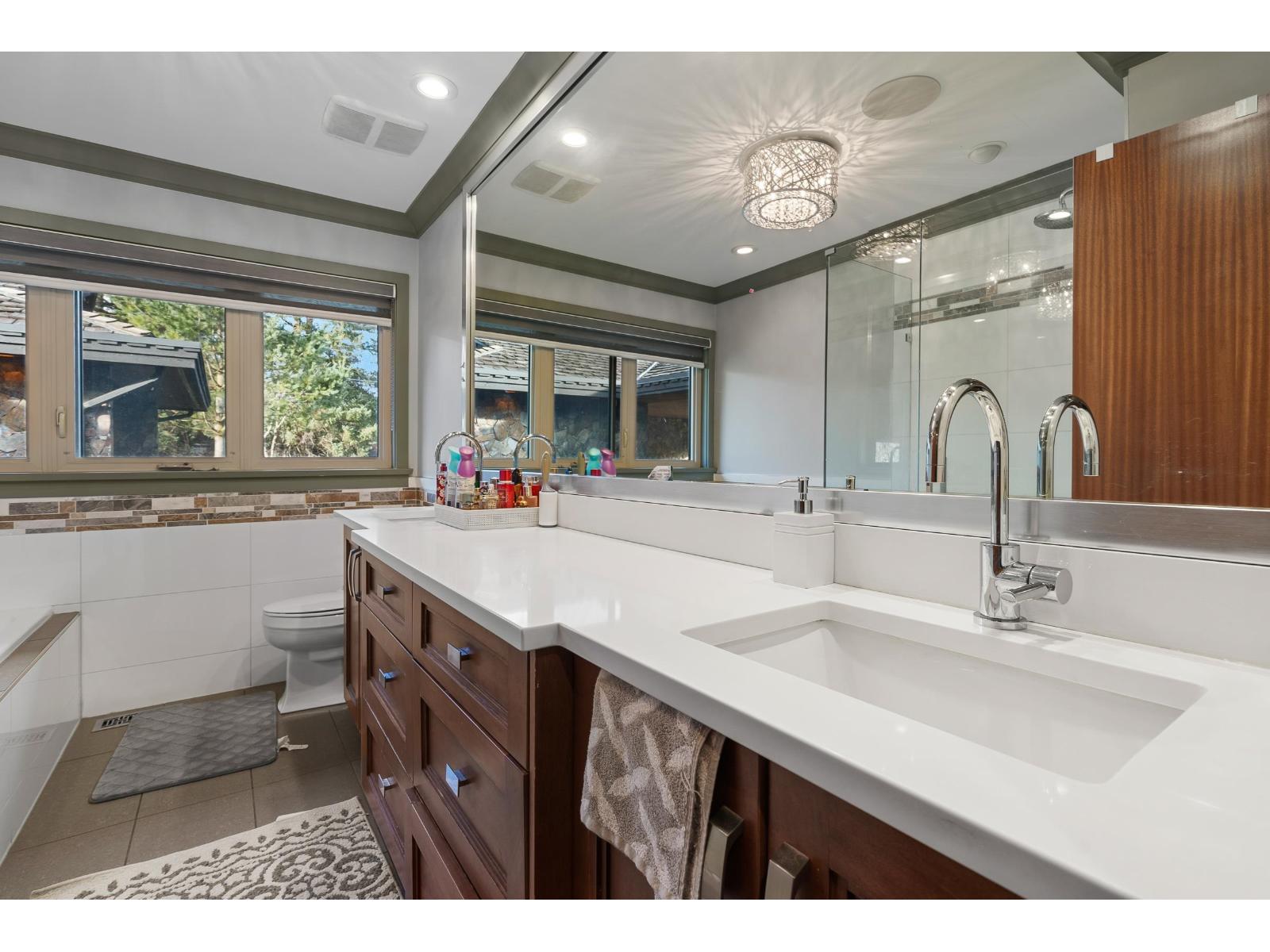 5 Bed, 4 Bath House for Sale in Abbotsford – 29852 MACLURE ROAD, Abbotsford – MLS# R3151888 - Image 24