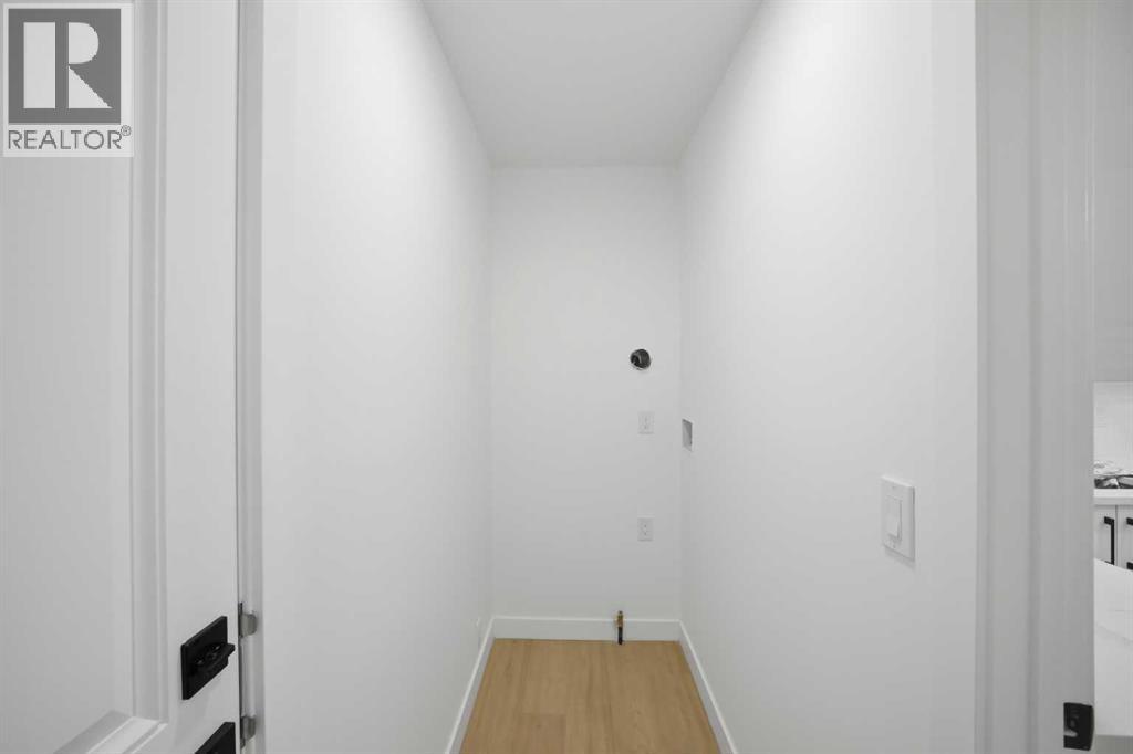 300 Edgehill Drive NW - Image 17