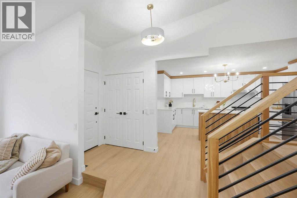 300 Edgehill Drive NW - Image 8