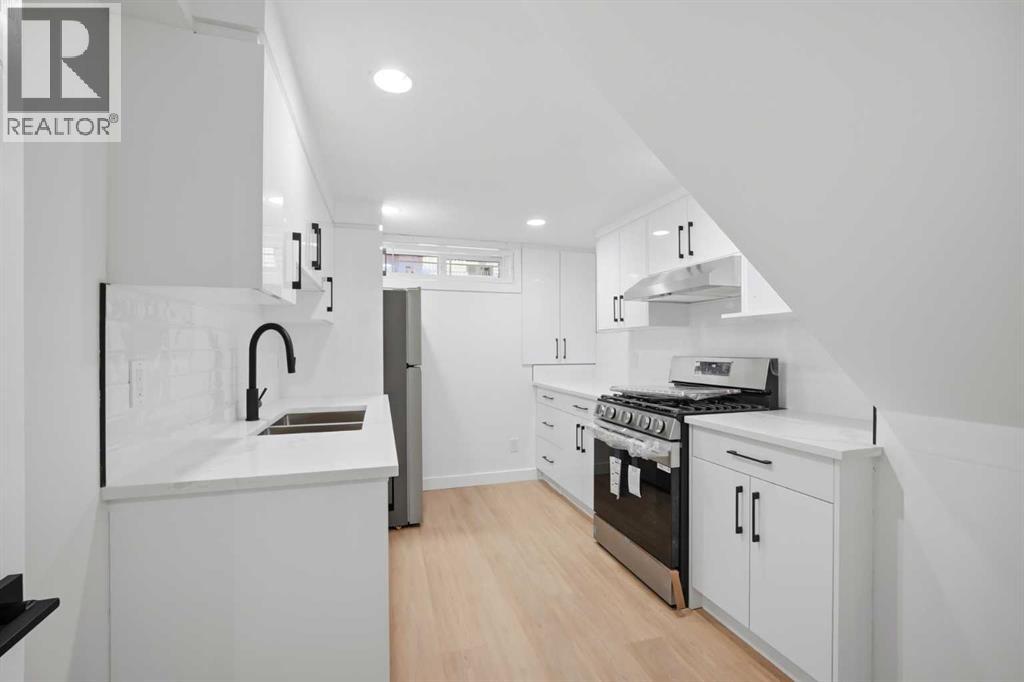 300 Edgehill Drive NW - Image 36