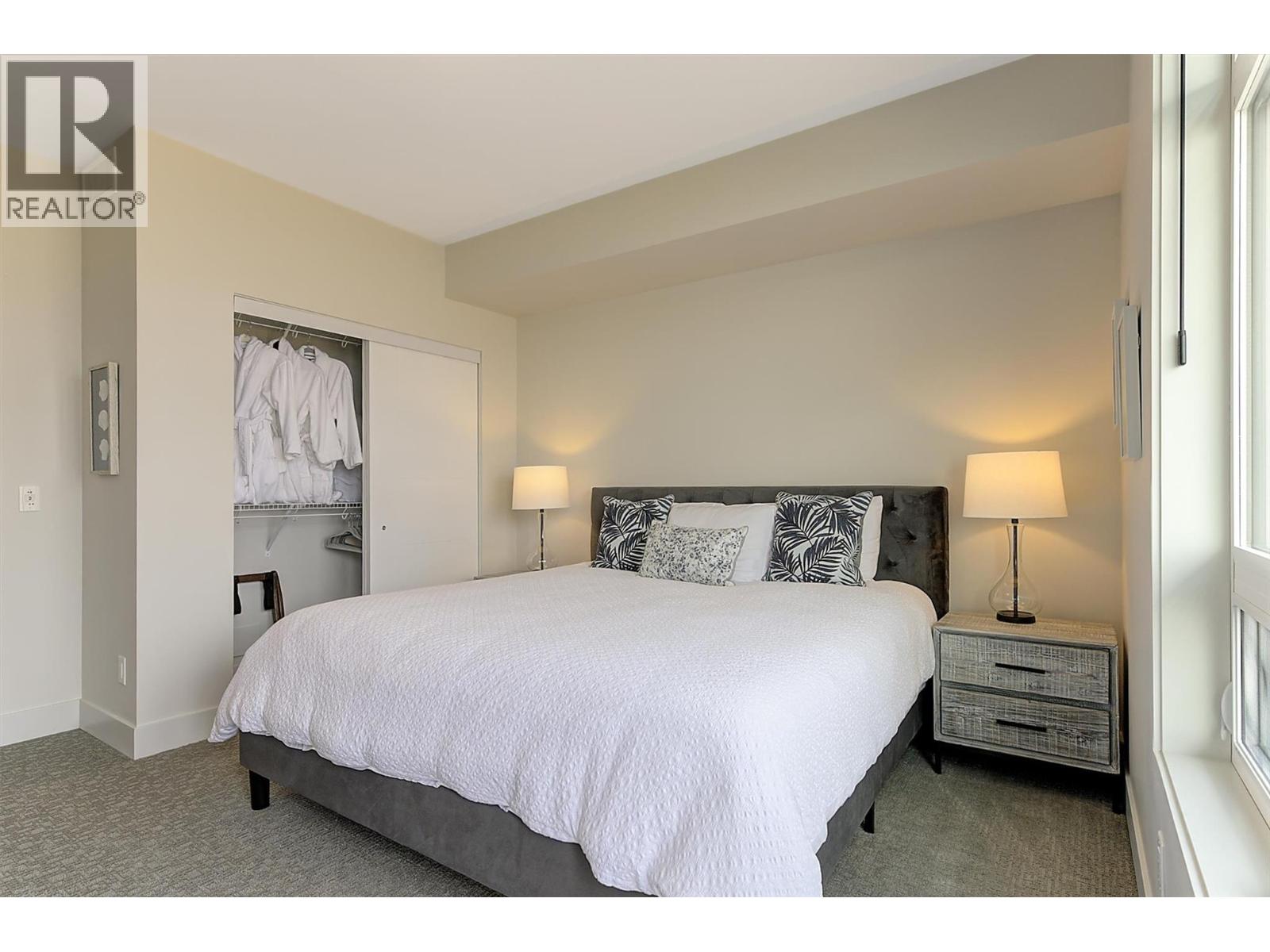 5979 Princess Street - Image 48