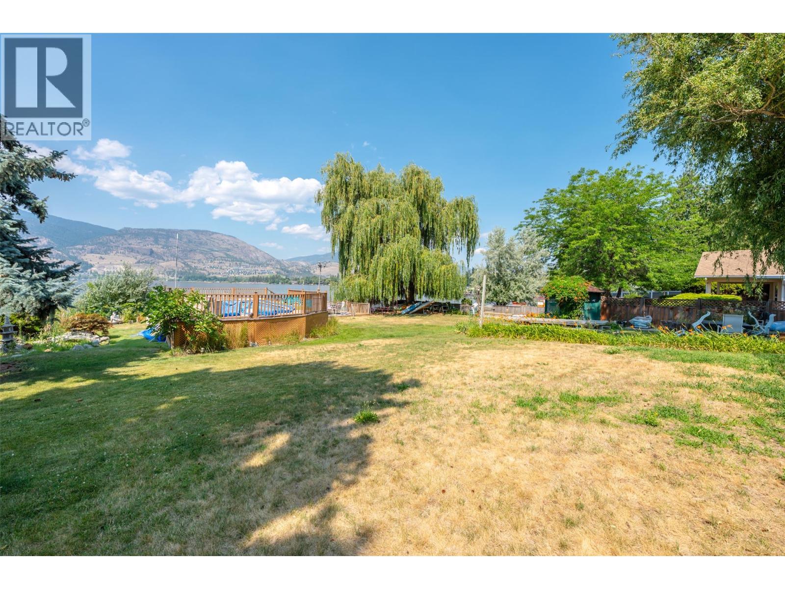  3935 Lakeside Road, Penticton