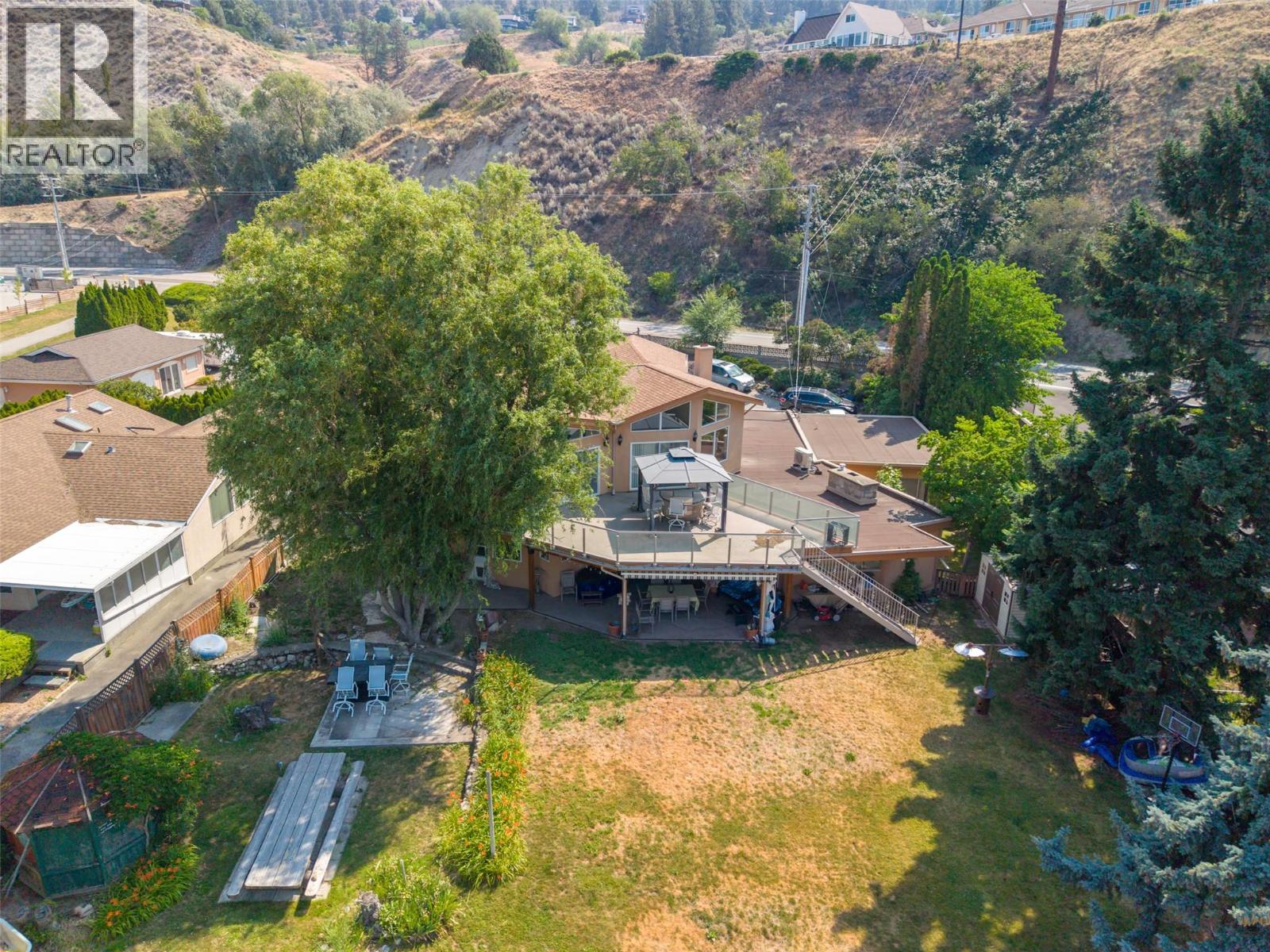  3935 Lakeside Road, Penticton