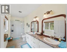 3935 Lakeside Road, Penticton, BC V2A8W1 Photo 36