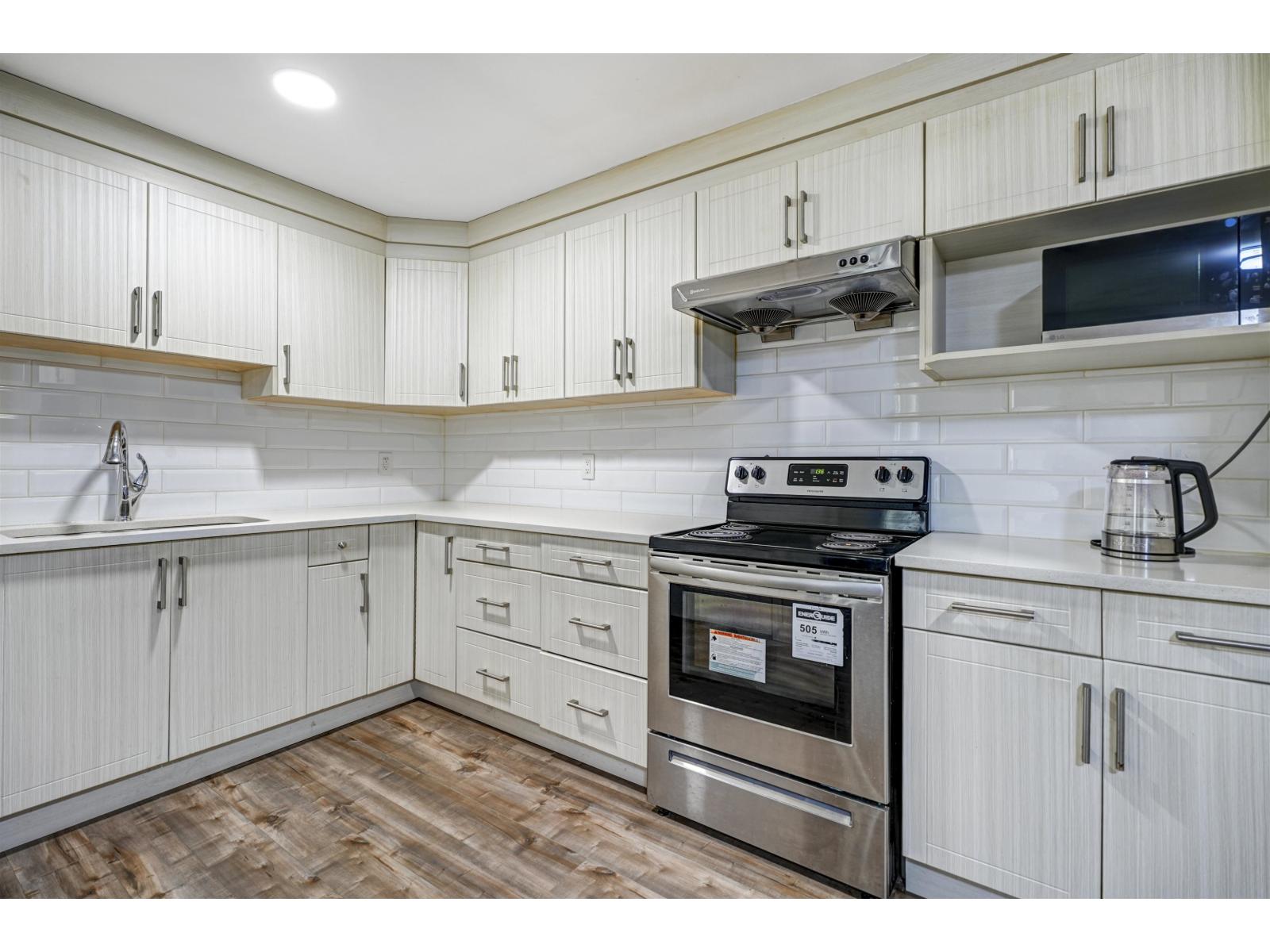 6 Bed, 6 Bath House for Sale in Surrey – 14932 35A AVENUE, Surrey – MLS# R3152263 - Image 36