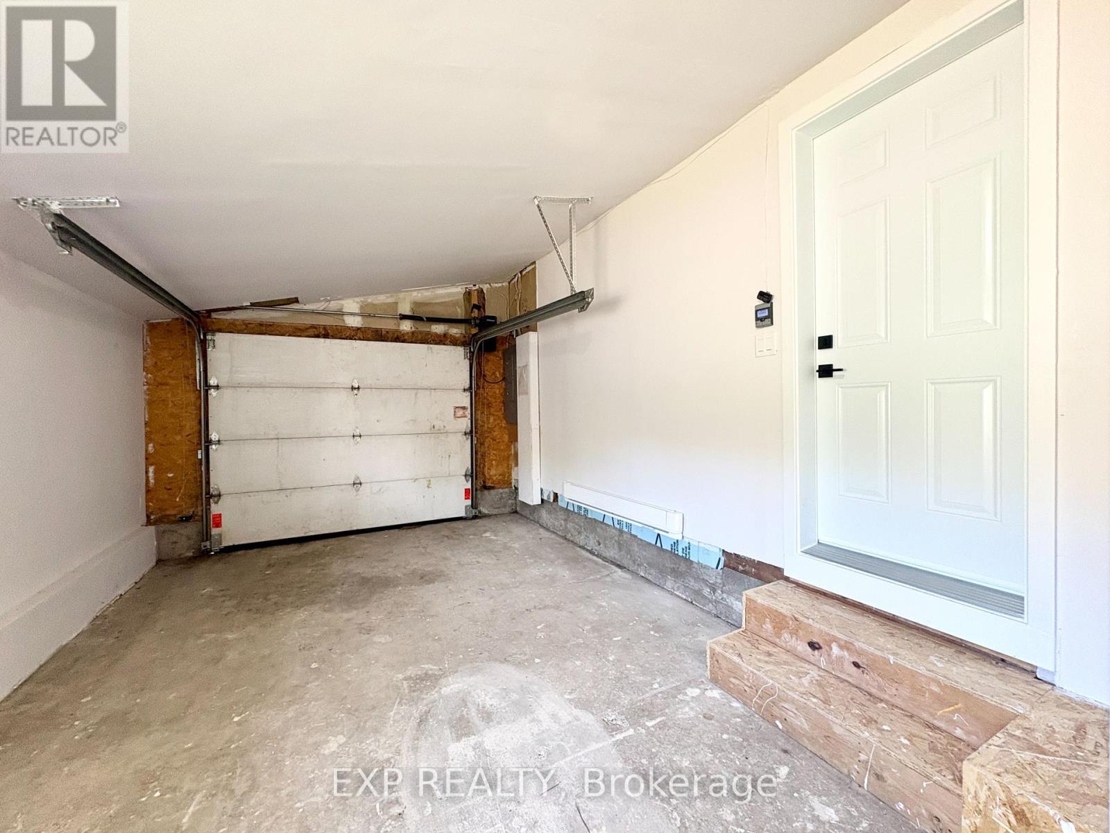 68 ANDREW STREET - Image 23