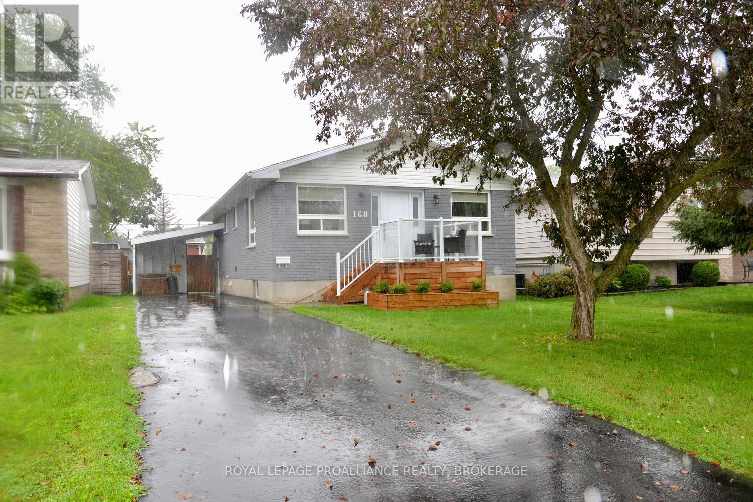 108 ELMWOOD DRIVE, Gananoque — photo 3
