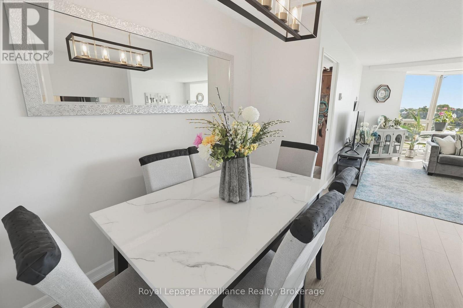 #1205 344 FRONT STREET - 10