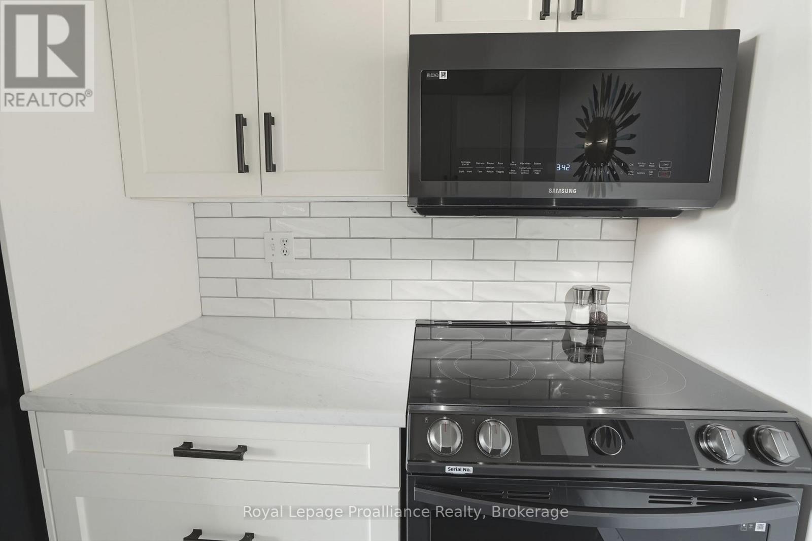#1205 344 FRONT STREET - Image 15