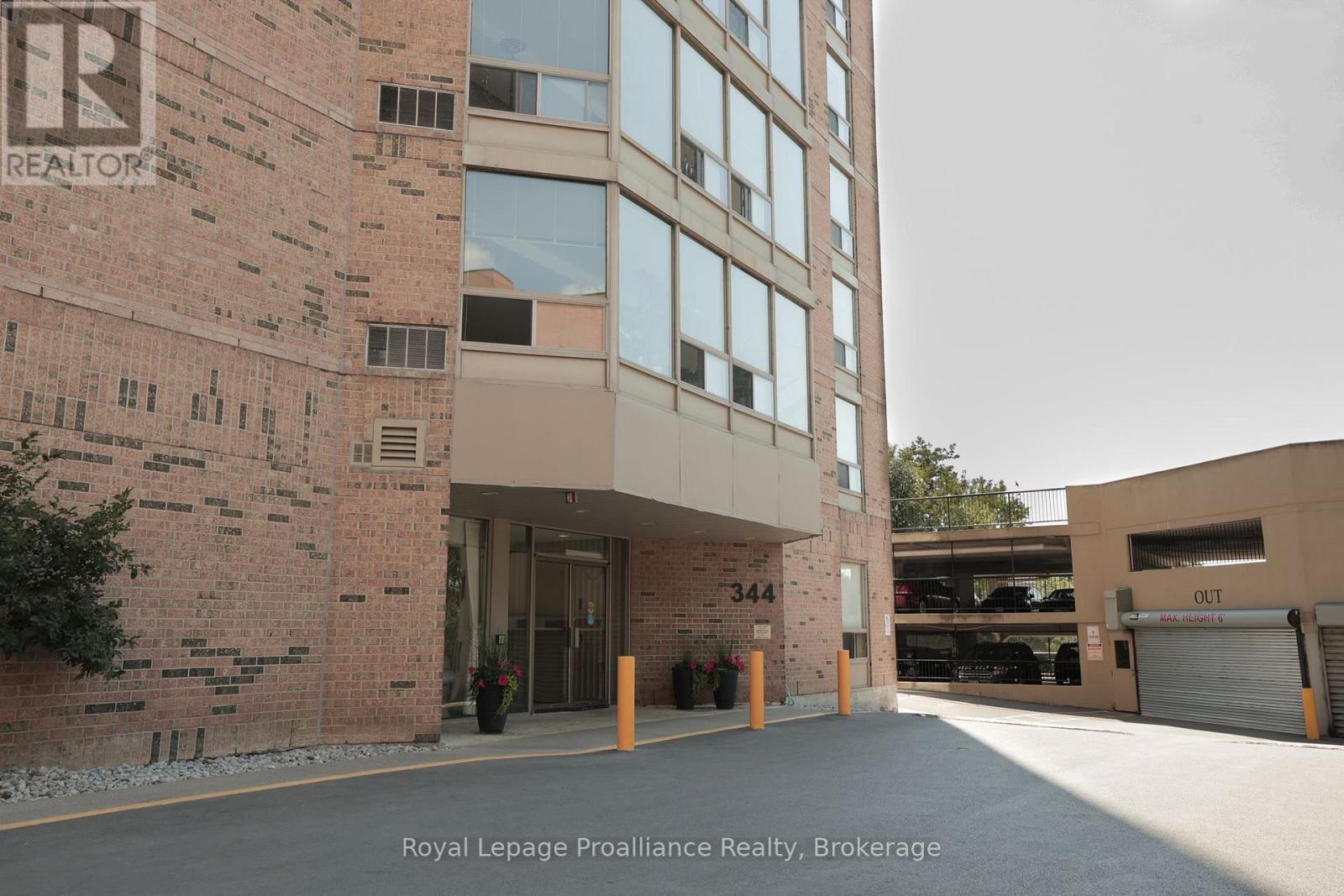 #1205 344 FRONT STREET - 2