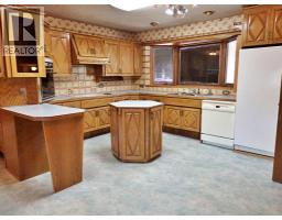 Family room - 5402 50 Avenue, Vermilion, AB T9X1V2 Photo 12