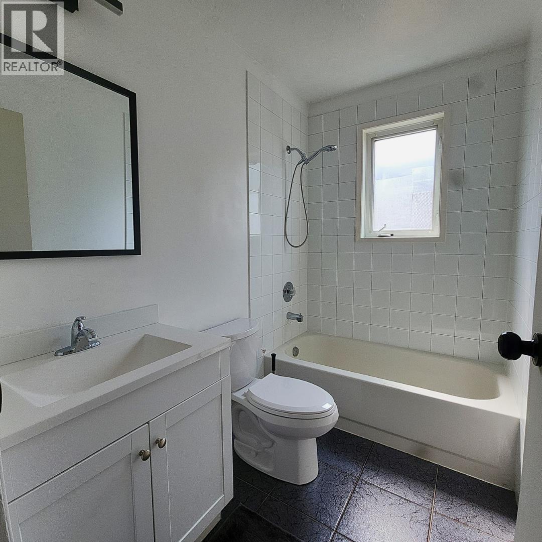 Photo 12 of 20 — 1760 INGLEDEW STREET · Prince George, BC