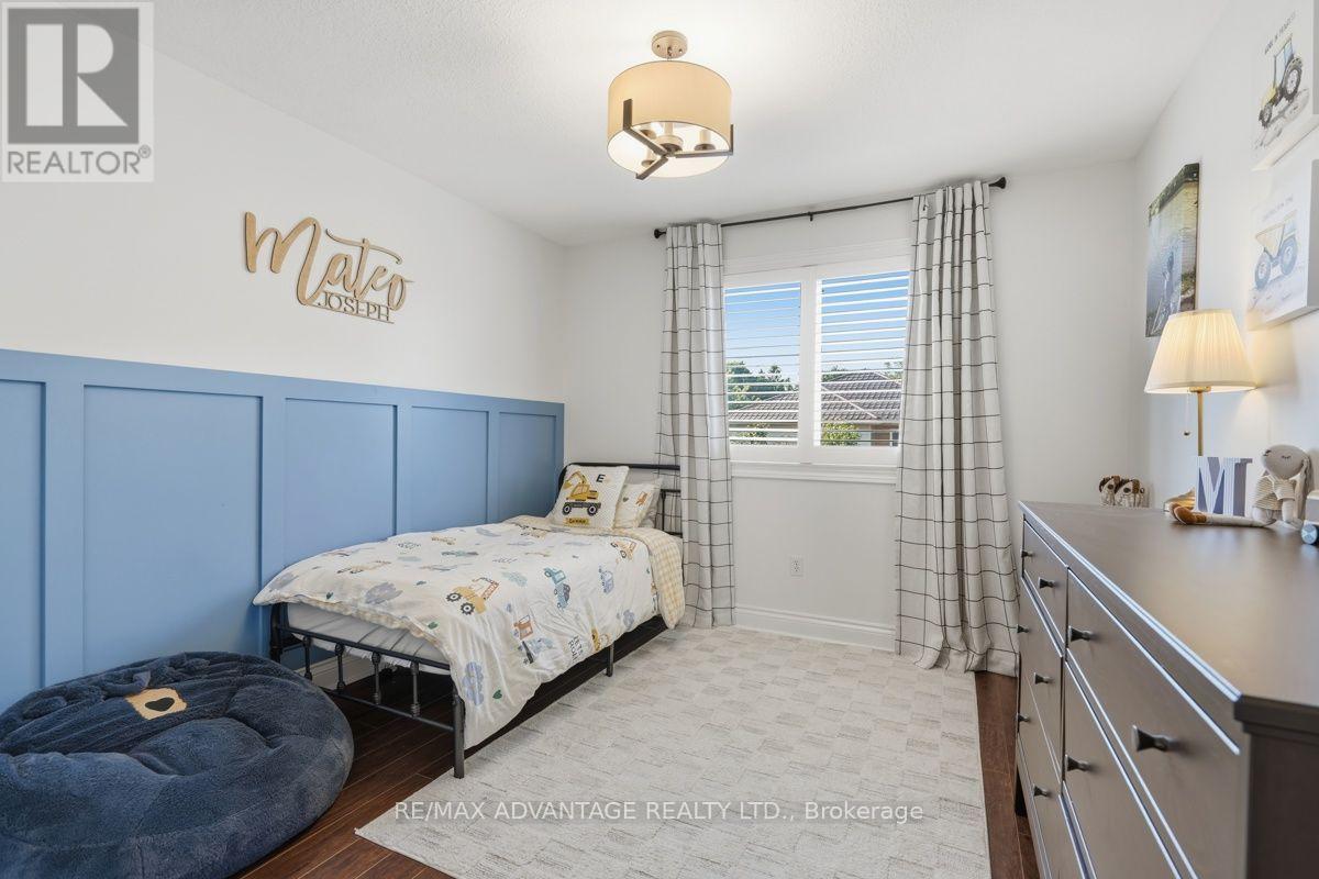 831 CRESTVIEW CRESCENT - Image 22