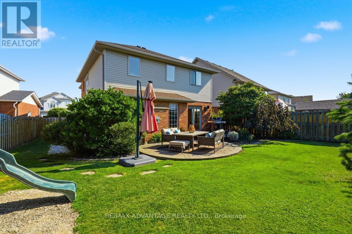831 CRESTVIEW CRESCENT - Image 42