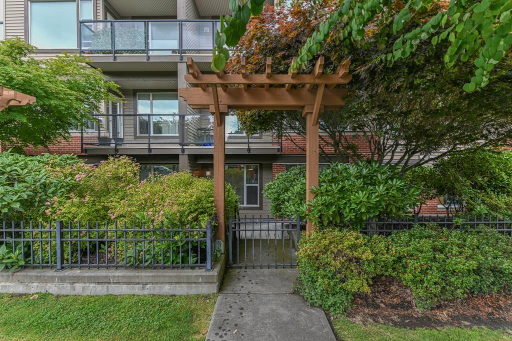 2 Bed, 2 Bath Apartment for Sale in Abbotsford – 114 33539 HOLLAND AVENUE, Abbotsford – MLS# R3151947 - Image 2
